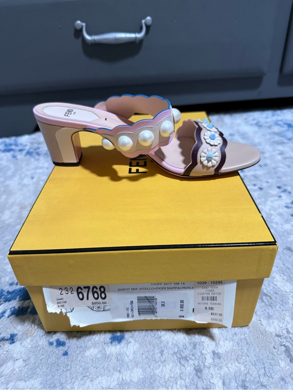 Fendi Pink Pearl & Daisy Double-Strap Slide Sandals - Picture 4 of 8
